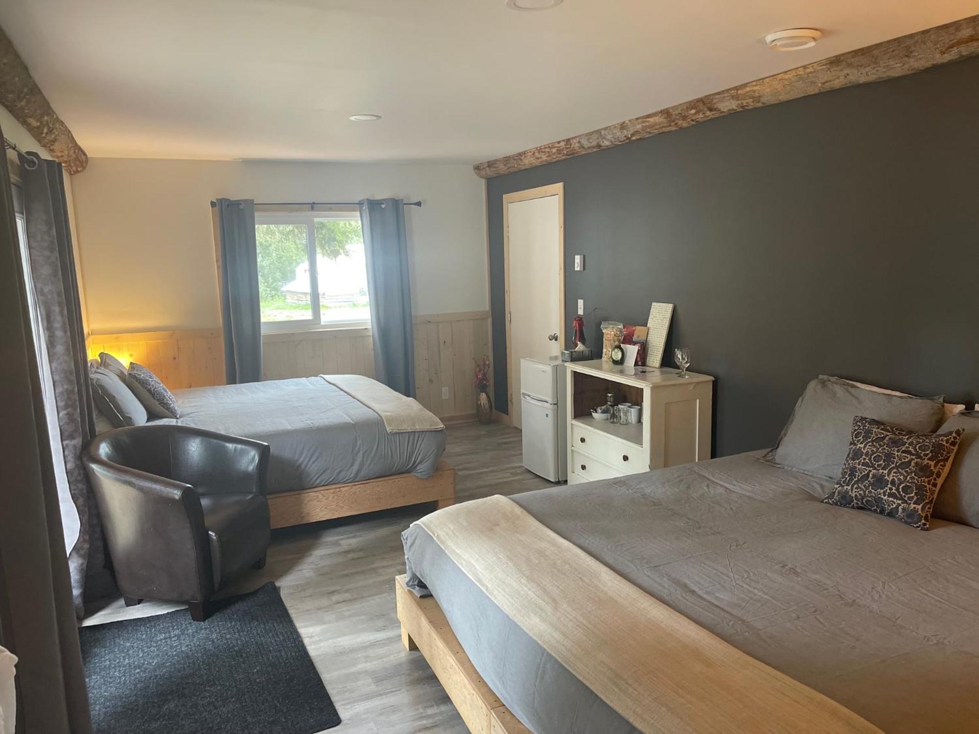 Mount Logan Ecolodge & Retreat Center Haines Junction Εξωτερικό φωτογραφία
